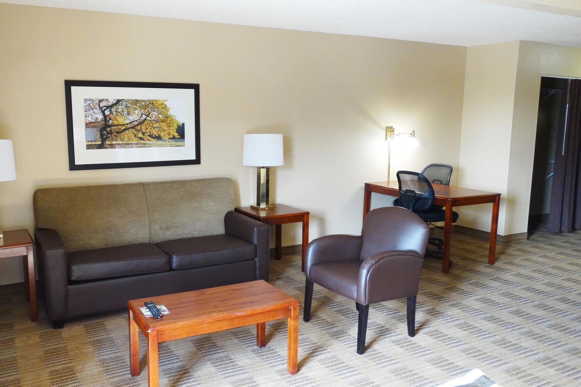 Extended America - - West Hotel 2*