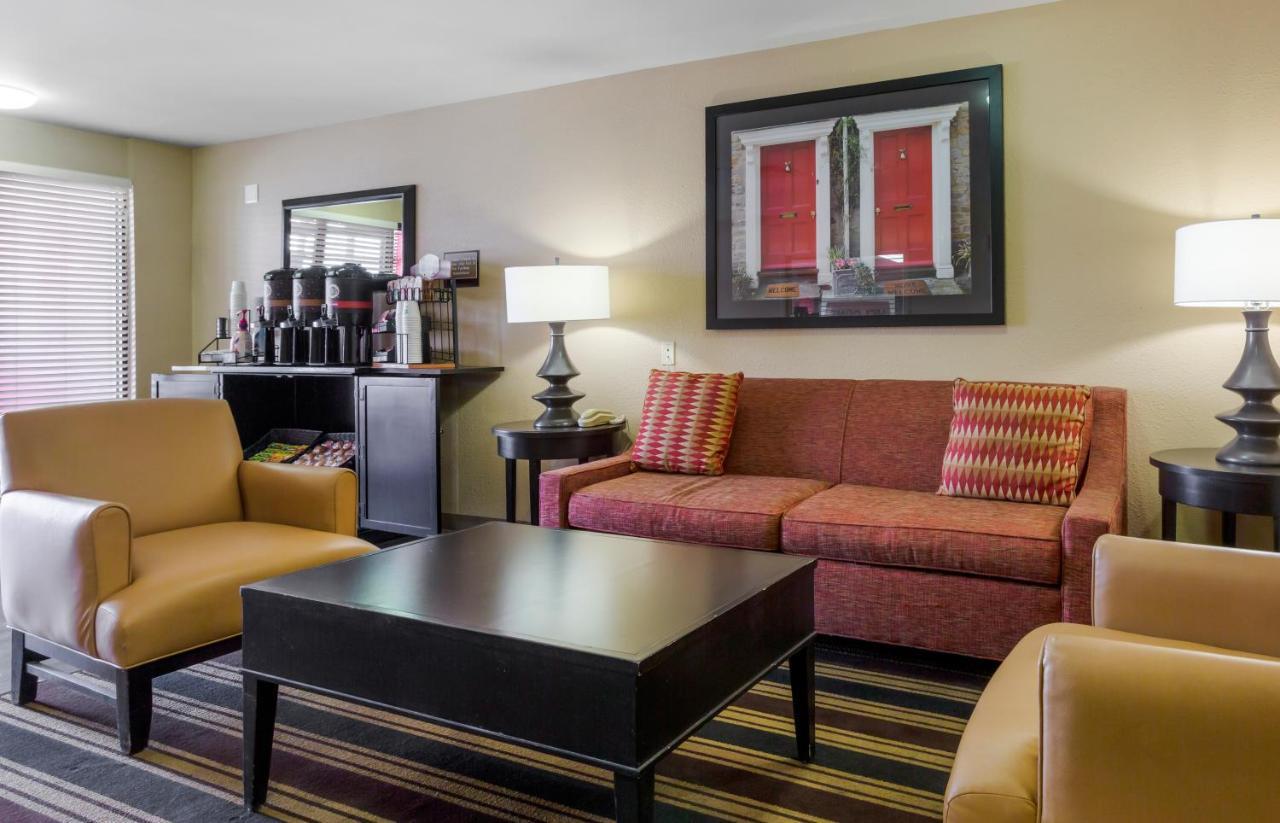 Extended America - - West Hotel 2*