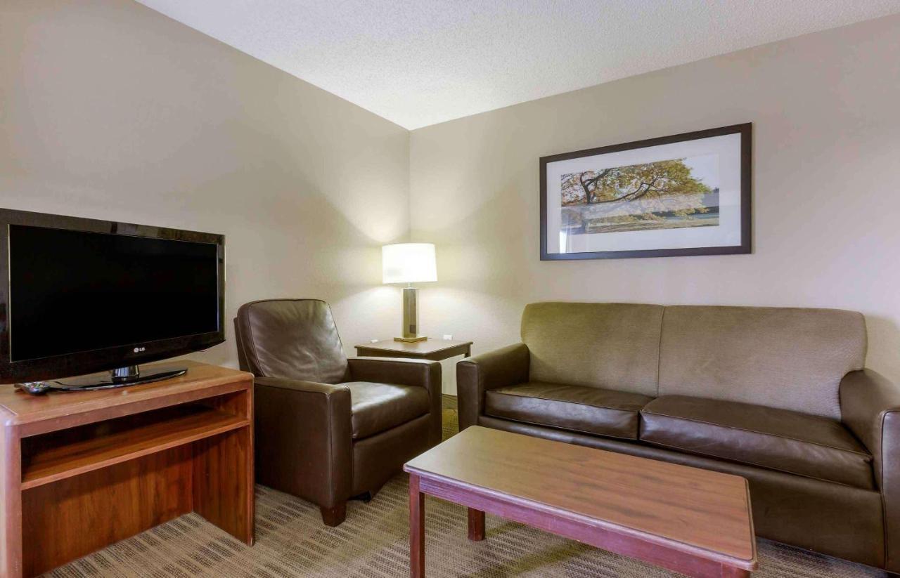 Extended America - - West Hotel 2*